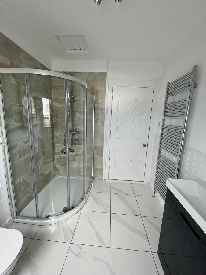 57 Main Street Newcastle Luxury Central Apartment المظهر الخارجي الصورة