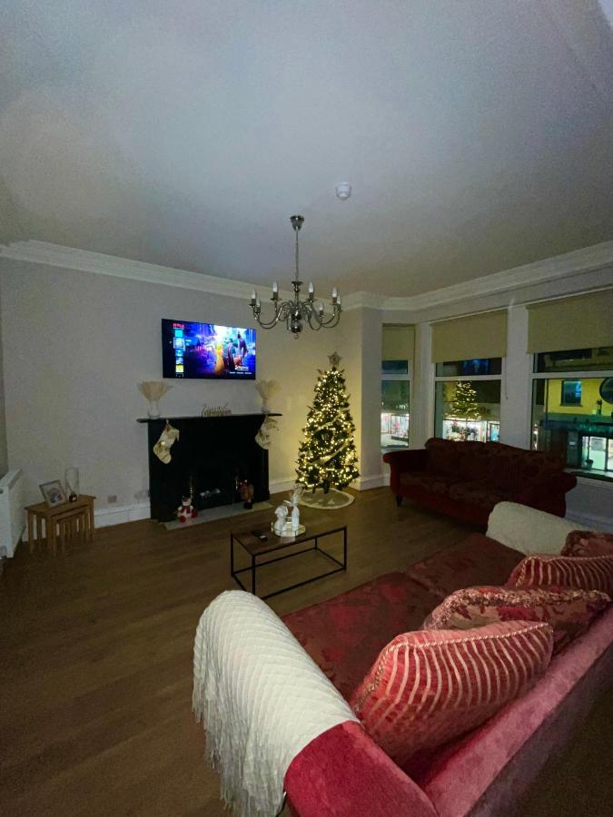 57 Main Street Newcastle Luxury Central Apartment المظهر الخارجي الصورة